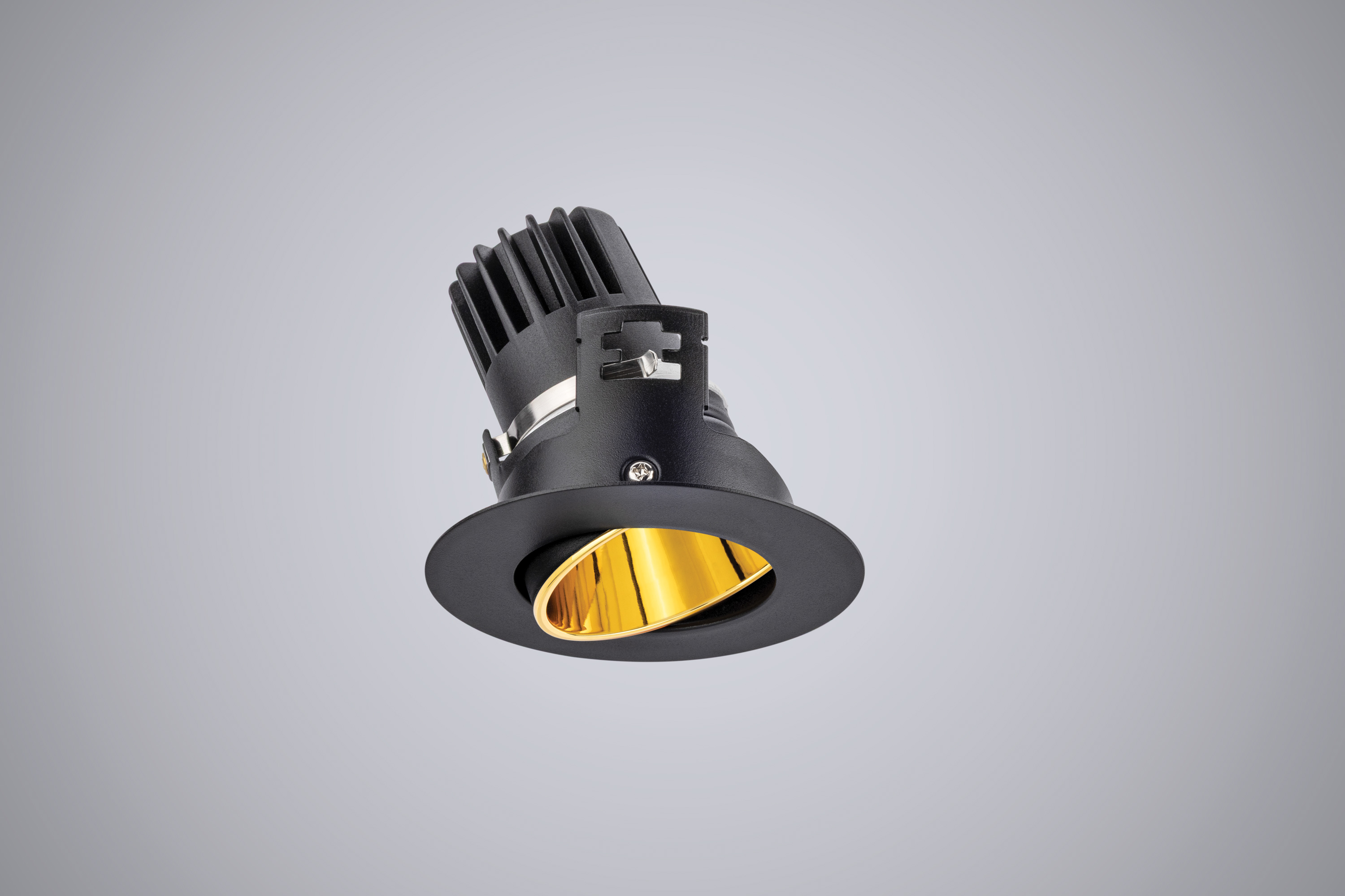 NVDLFR70K303_P5